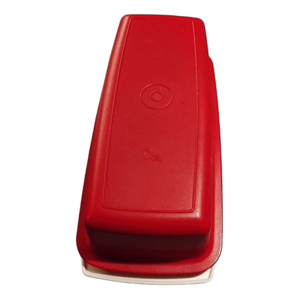 Rød Tupperware beholder