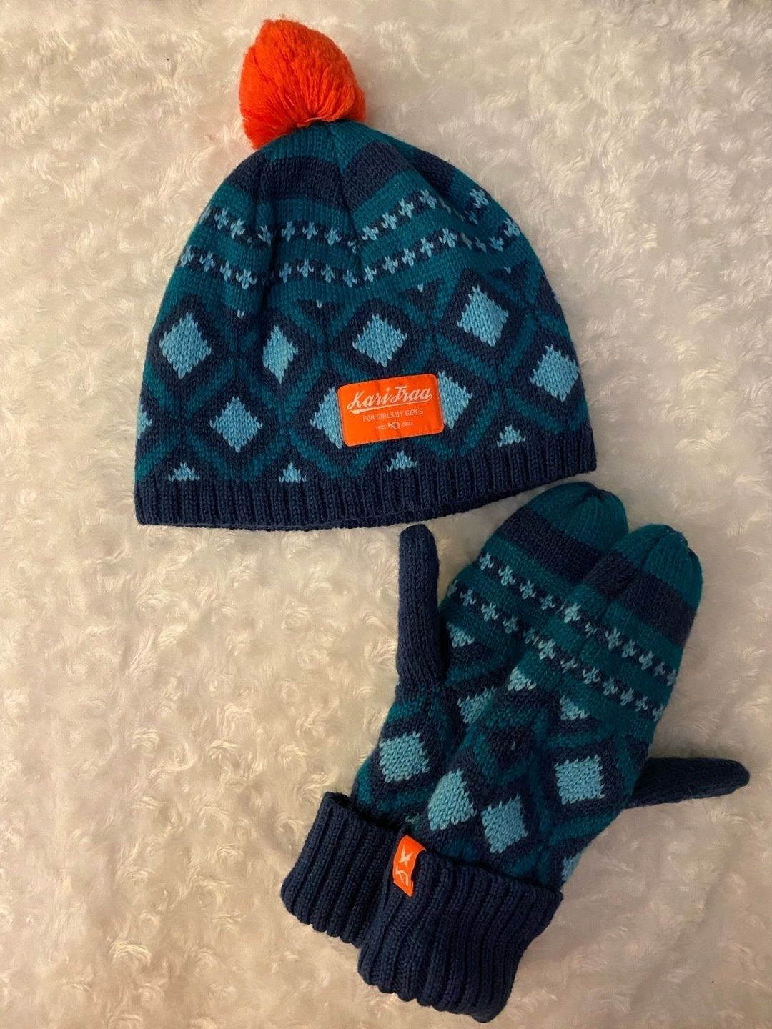 Kari traa headwear
