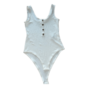 Valkoinen ribbipintainen body