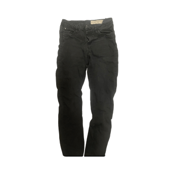 Black skinny jeans