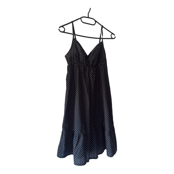 Schwarz gepunktetes Sommerkleid