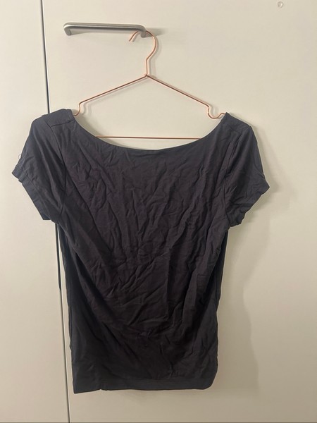 Gina Tricot paita