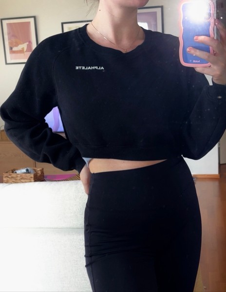 Alphalete collegepaita