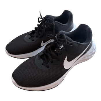Nike revolution 6 running shoes