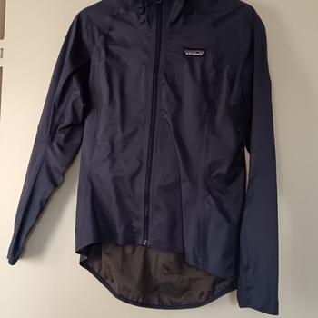 Patagonia pyöräilytakki