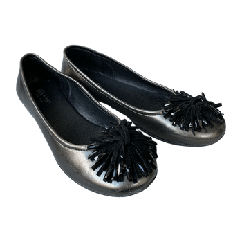 M kids shoes