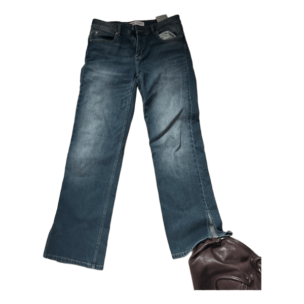 Blå jeans med slids