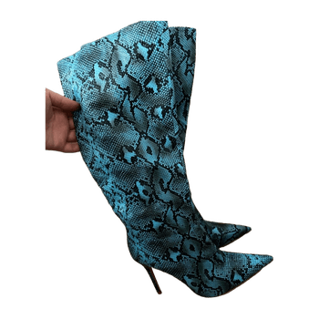 Public desire boots