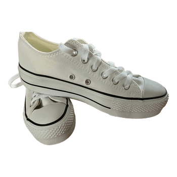 Balti Converse bateliai