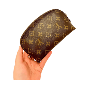 Ruskea nahkakosmetiikkalaukku