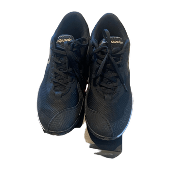 Bullpadel sports shoes