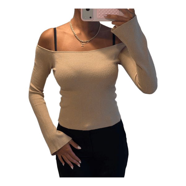 Off Shoulder Knitted Top