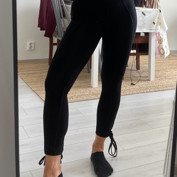 SOC legginsit 