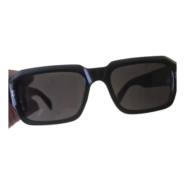 Black sunglasses