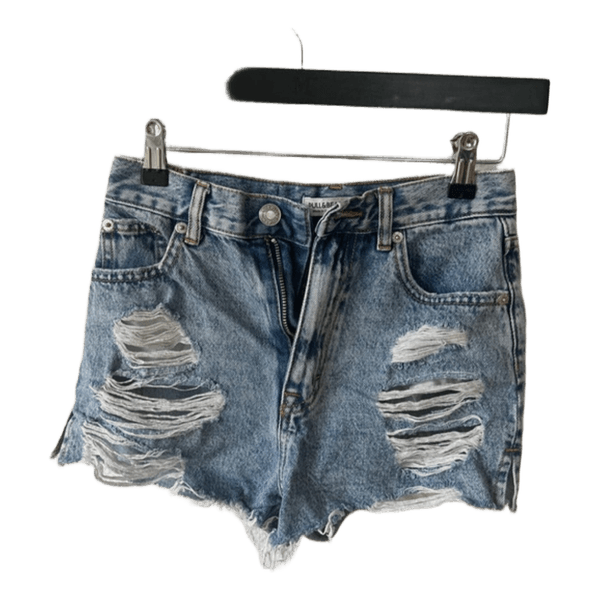 Blå denimshorts med slid