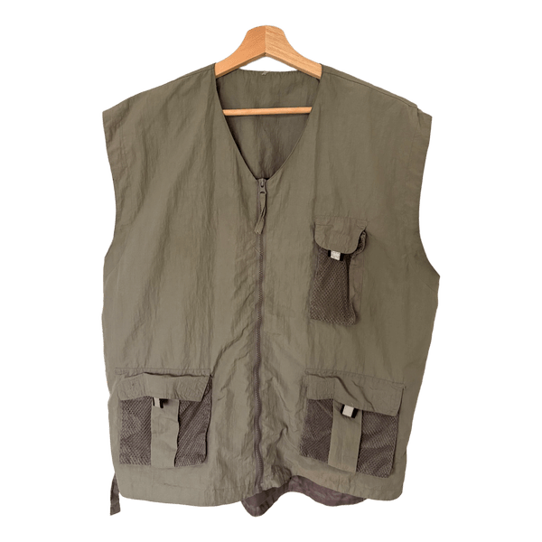 Green cargo utility vest