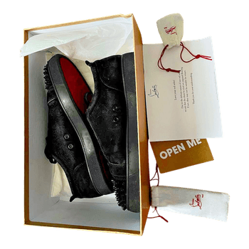 Christian louboutin junior spike