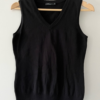 V-neck vest