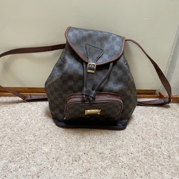Louis Vuitton reppu