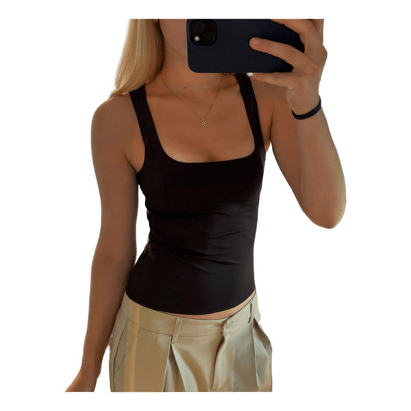 Pieces top