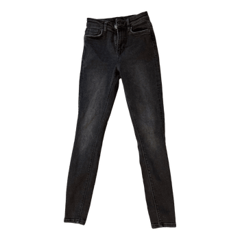 Black skinny jeans
