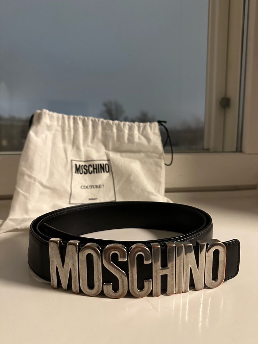 Moschino belt