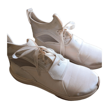 Puma sports shoes