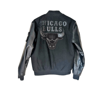Black Chicago Bulls bomber jacket