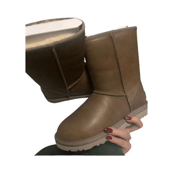 Classic short leather ugg