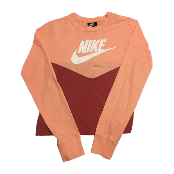 Nike sportswear