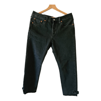 Black Levi's 501 jeans