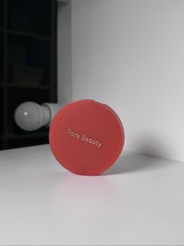 Rare Beauty blush