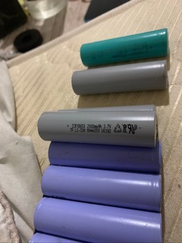 18650 litium-ioniaku.kpl 2.5€