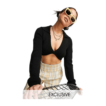 Knitted cropped polo top