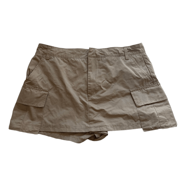 Beige cargo shorts