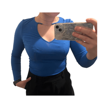 Sininen pitkähihainen