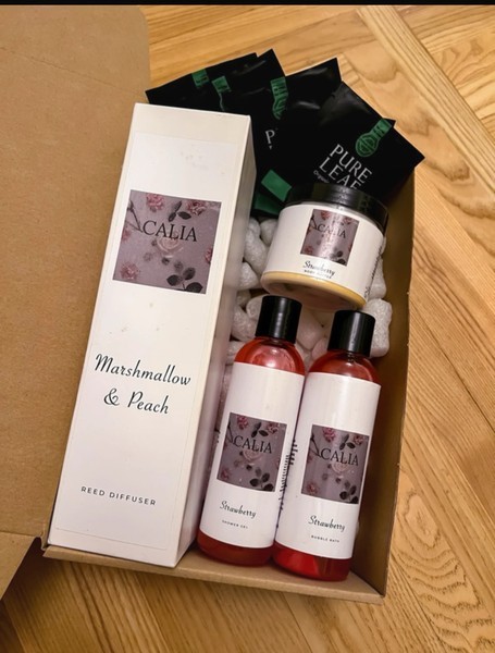 Calia body care set