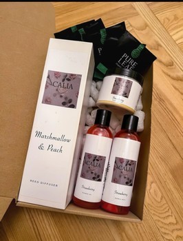 Calia body care set