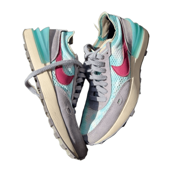 Nike sports shoes