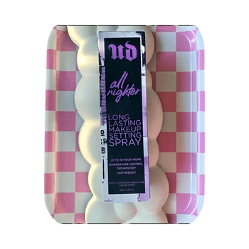 Urban Decay All Nighter Long lasting makeup setting spray