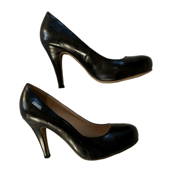 Jessi girl heels