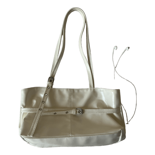White shoulder bag