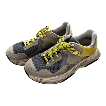 Chunky sneakers