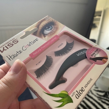 Kiss beauty product