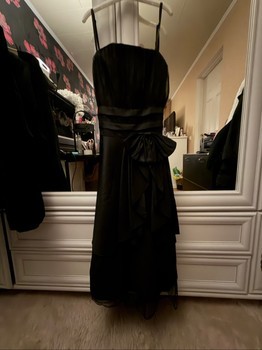 Black midi dress