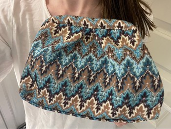 Summery clutch bag 🩵