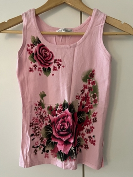 Floral sleeveless top