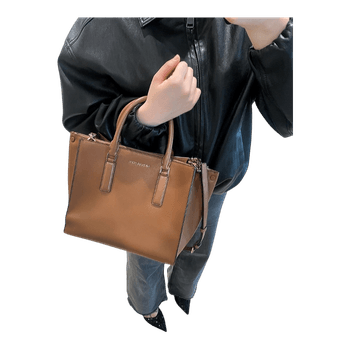 Ruskea Michael Kors laukku