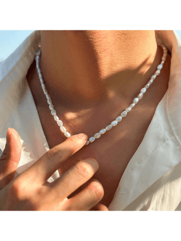 Faux pearl beaded necklace