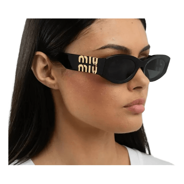 Sorte cateye solbriller med guld detaljer